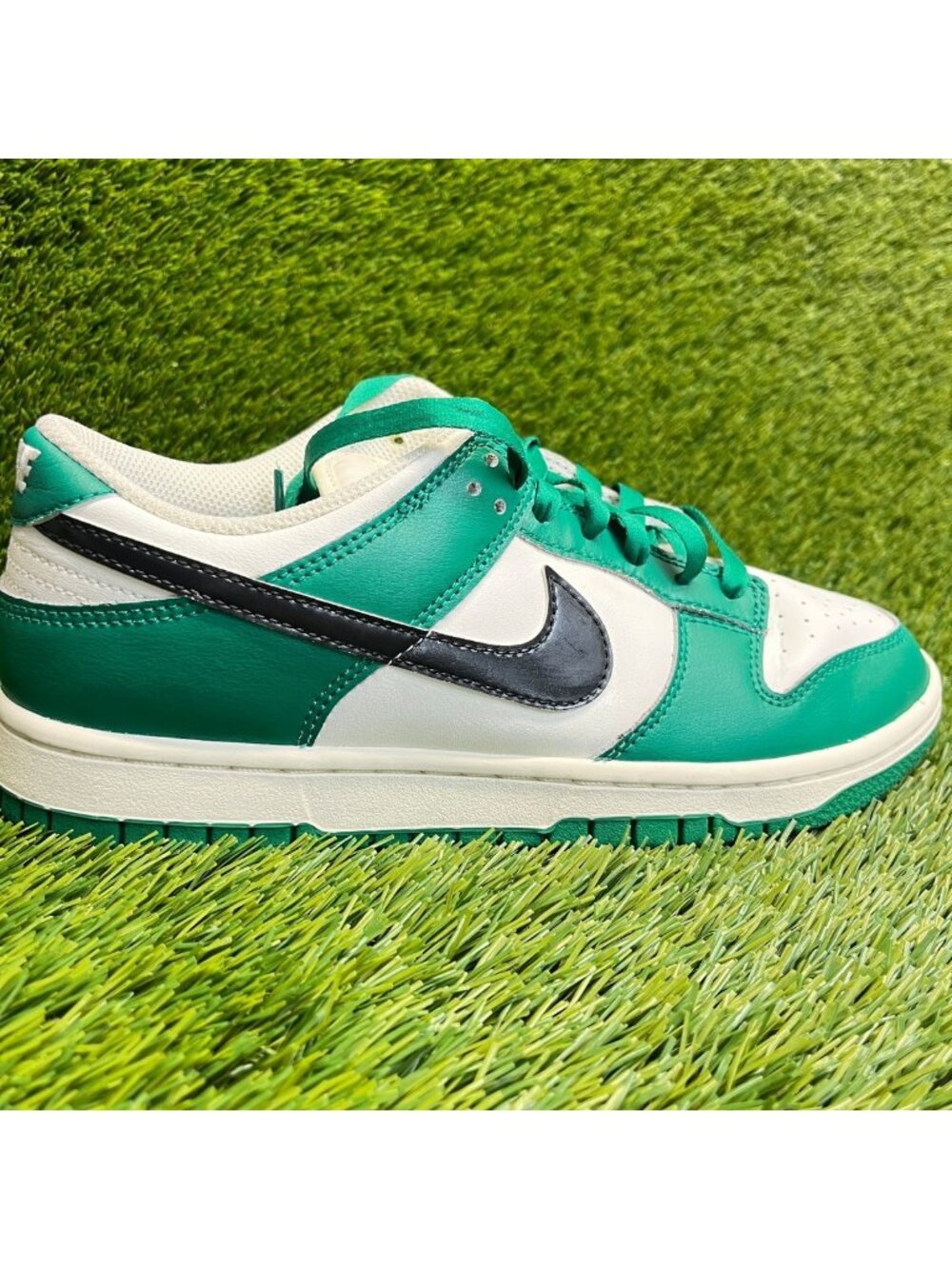 Nike Dunk Low SE Lottery Pack Malachite Mens Size 8 Green Athletic Shoes Sneaker